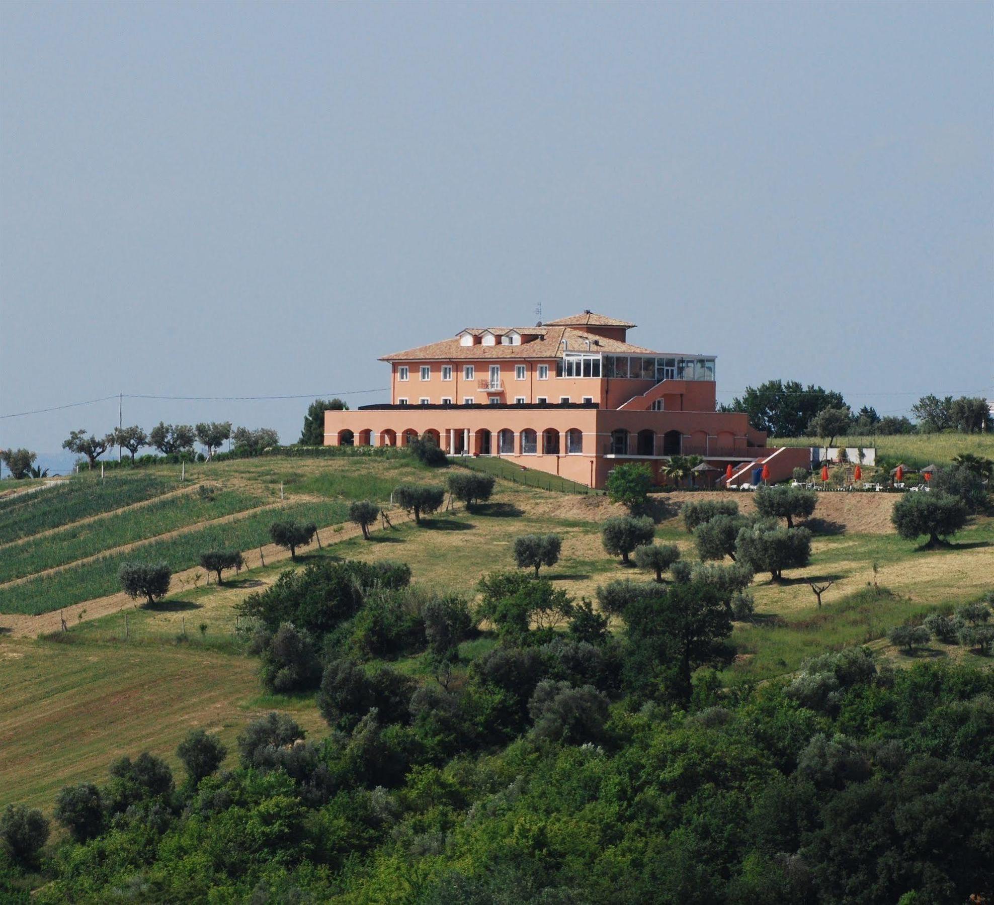 Villa Susanna Degli Ulivi - Resort & Spa Colonnella Exterior foto